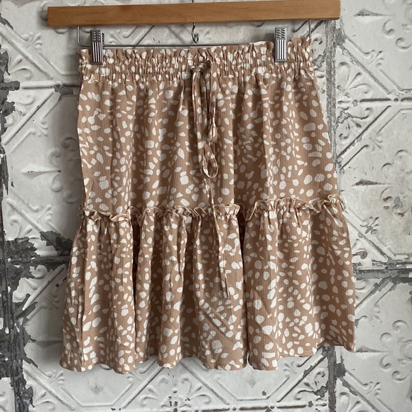 Ruffle Spotted Mini Skirt - Picture 2 of 5